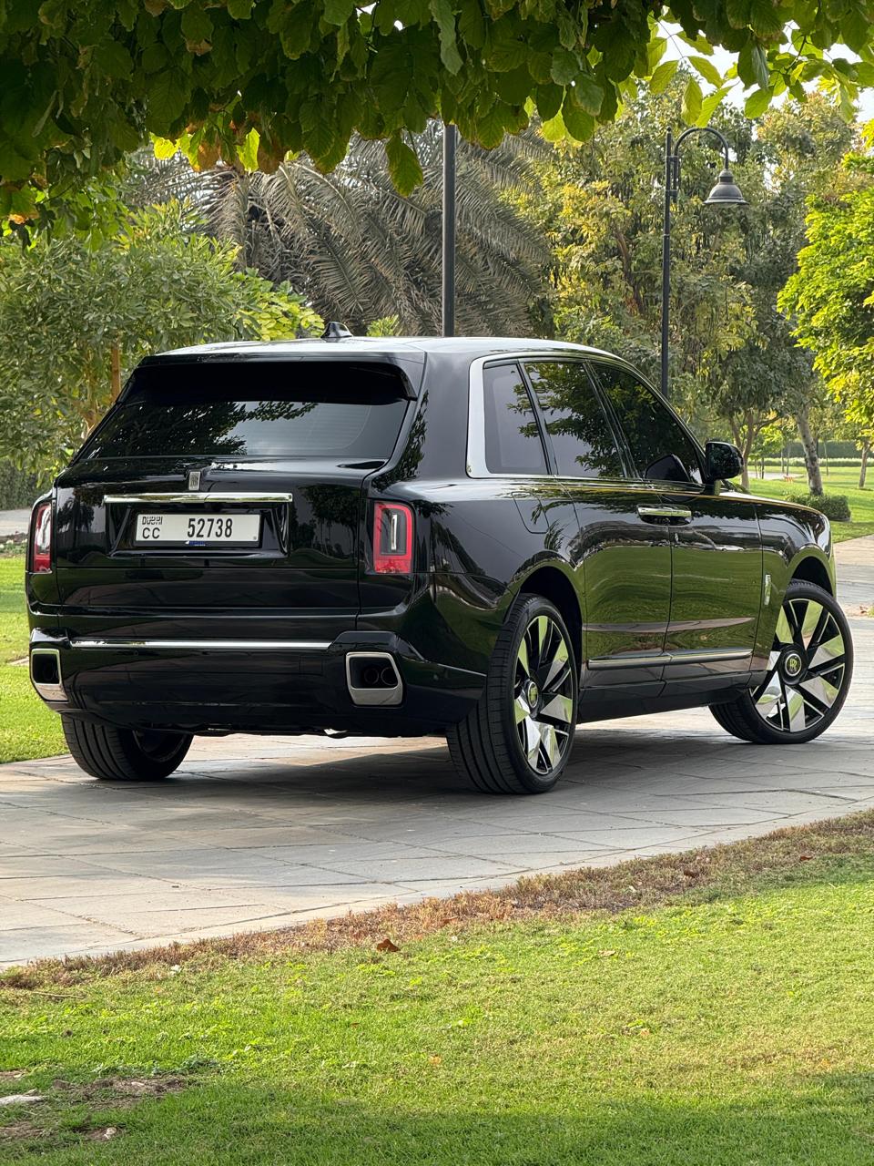 Rolls Royce Cullinan 2024