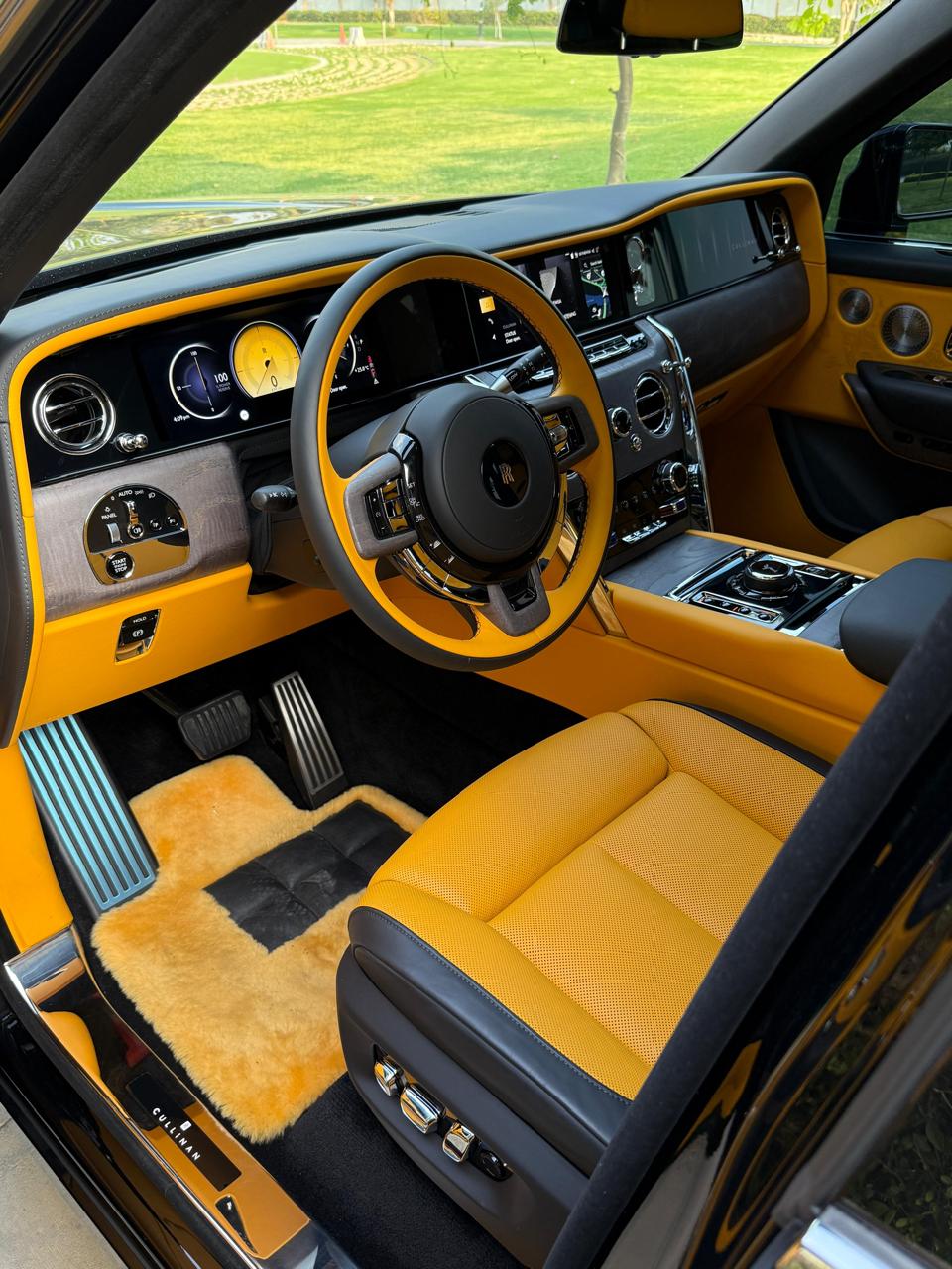 Rolls Royce Cullinan 2024