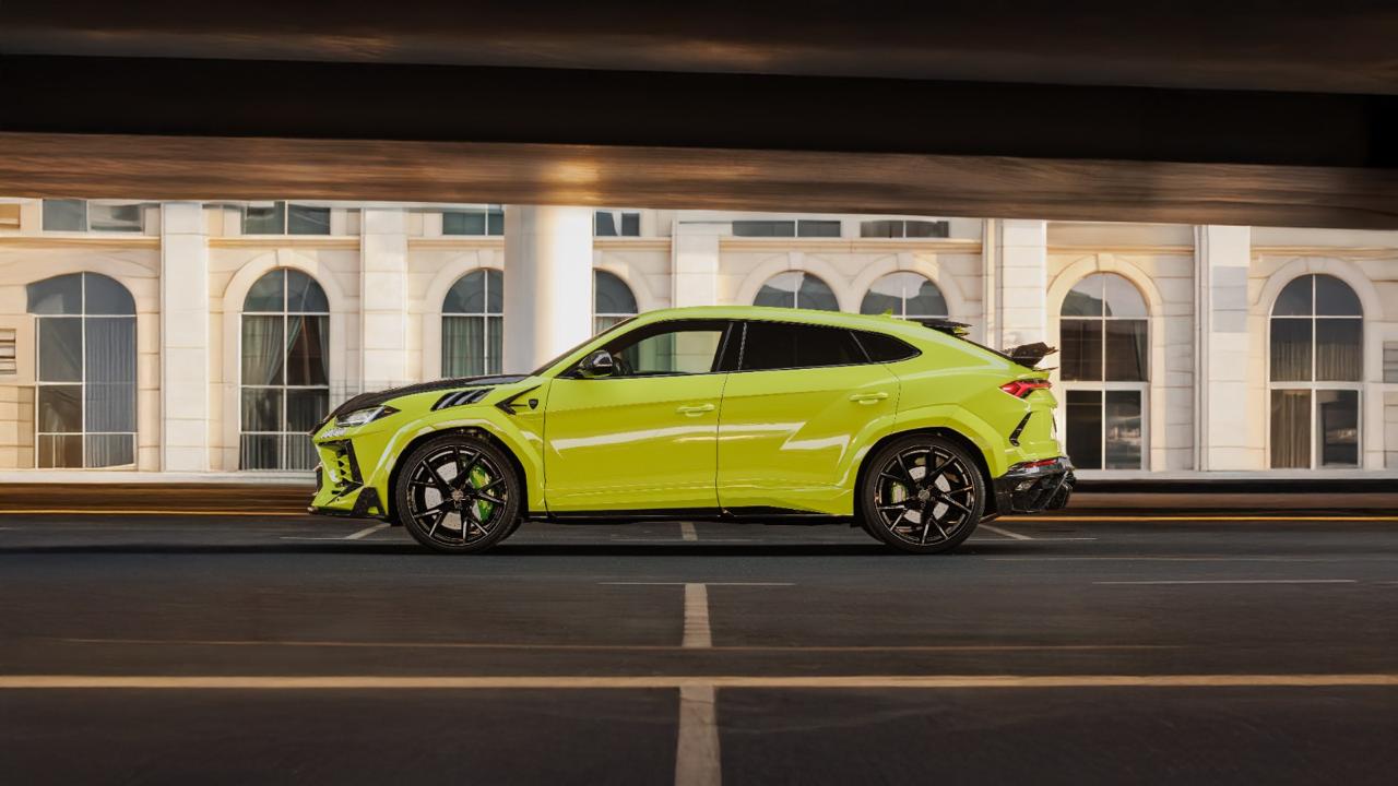 Lamborghini Urus MANSORY Yellow