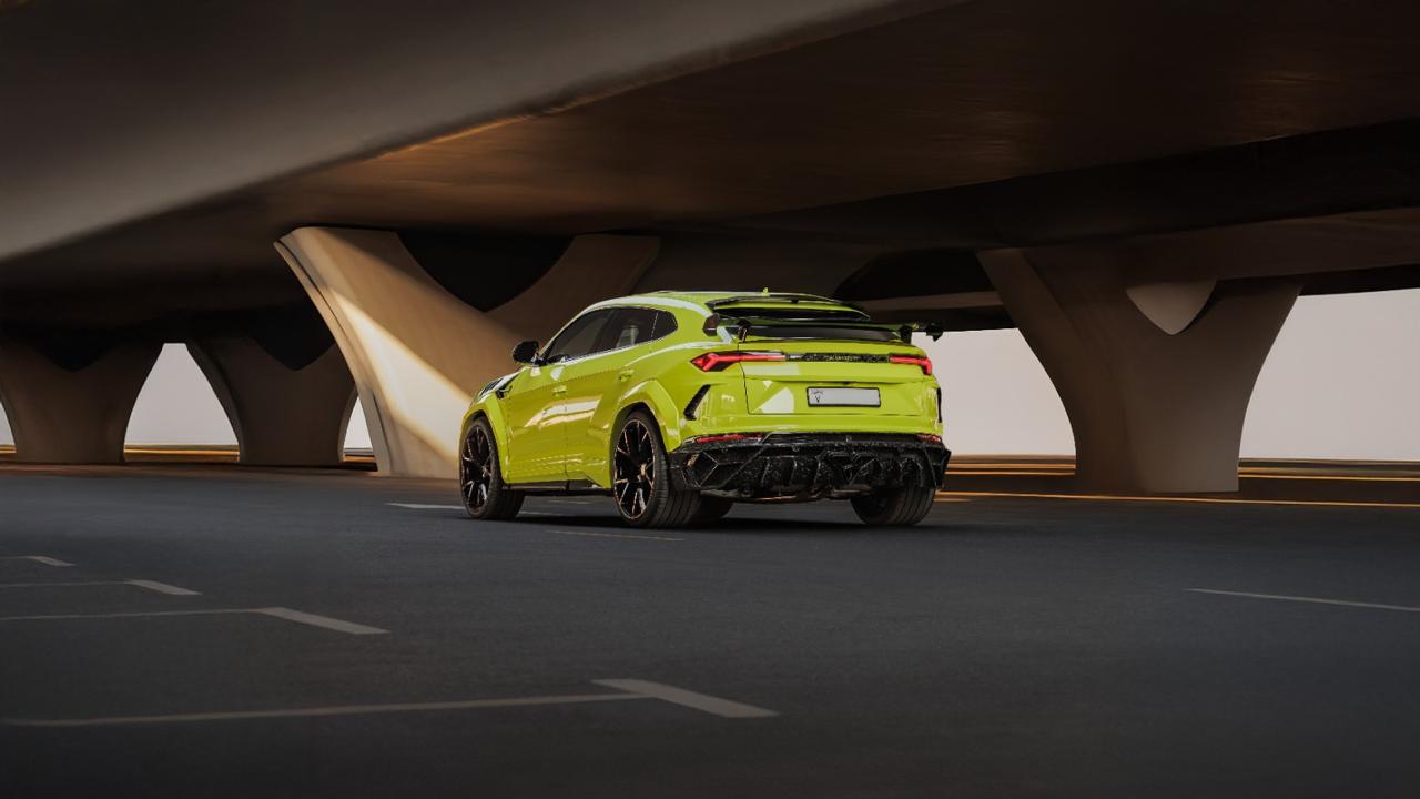 Lamborghini Urus MANSORY Yellow