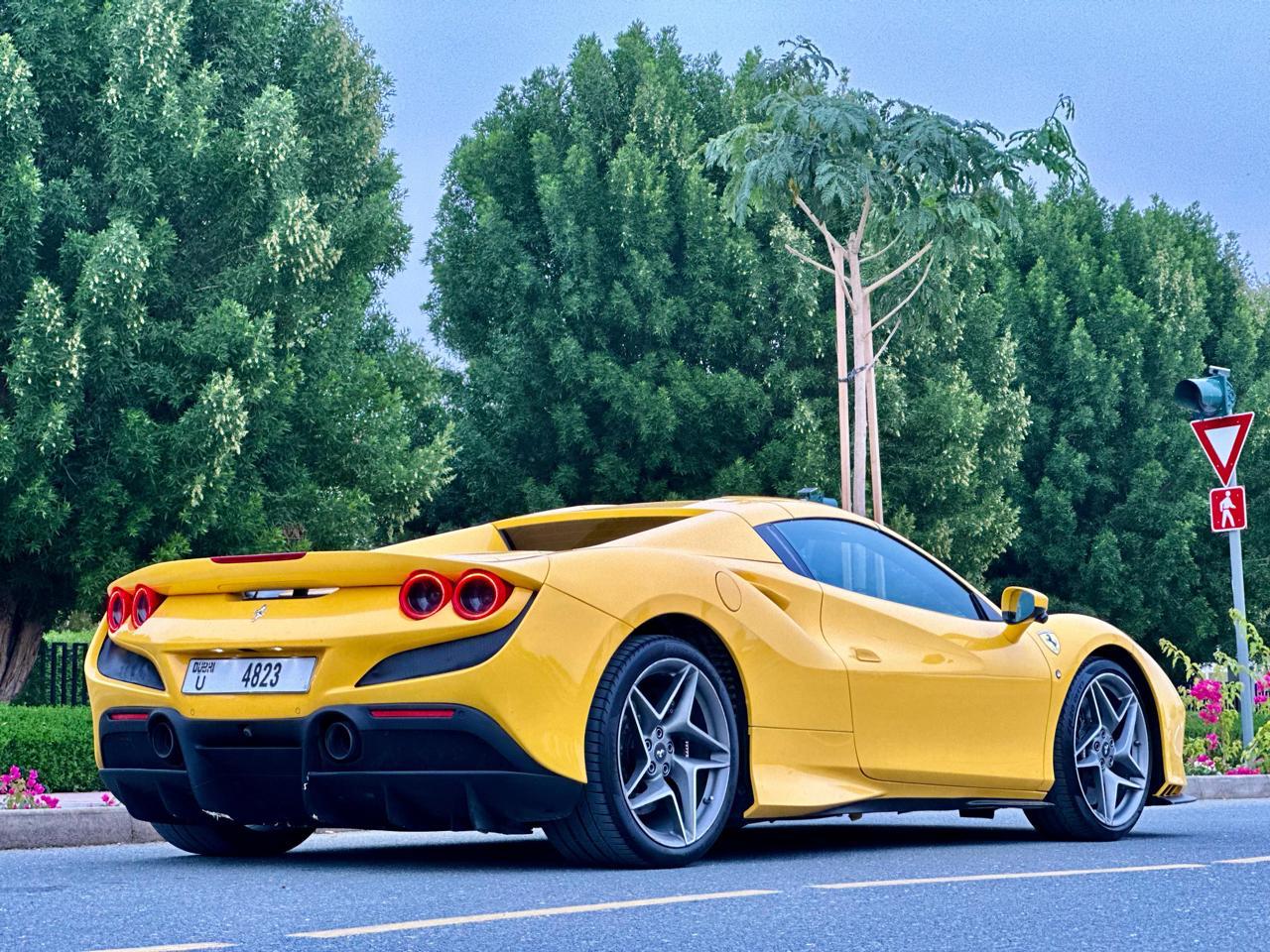Ferarri F8