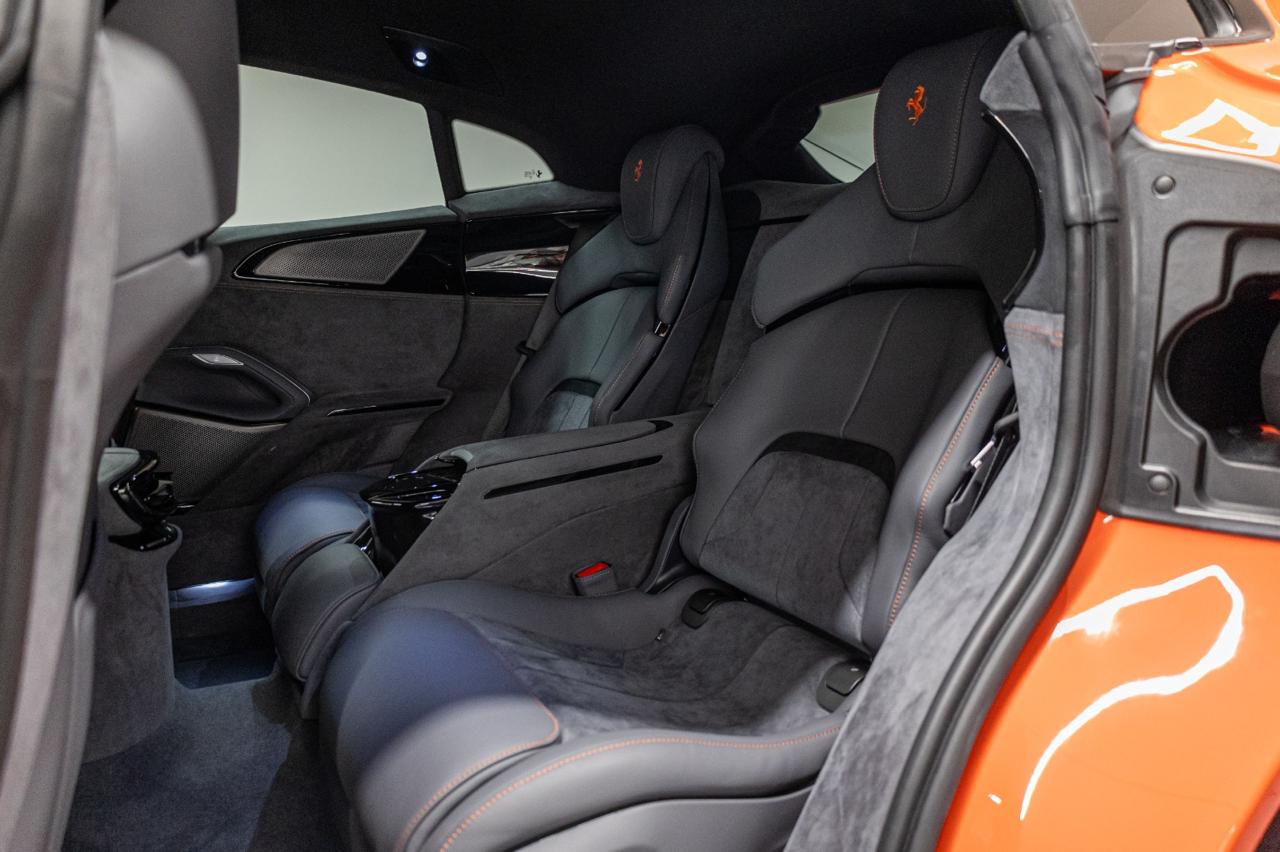 ferrari purosangue orange