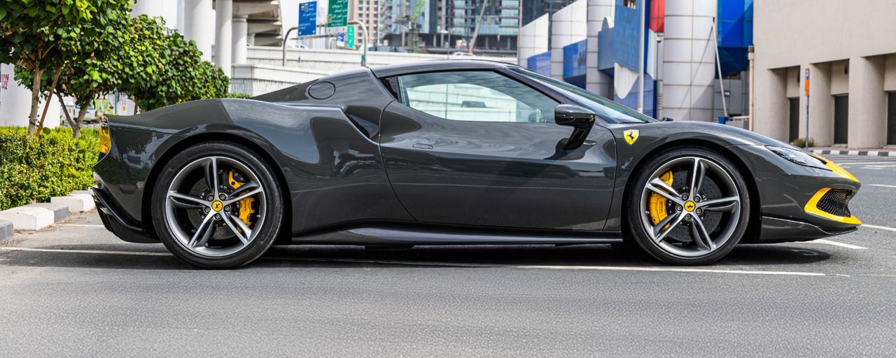 Ferrari 296 GTB Assetto Fiorano
