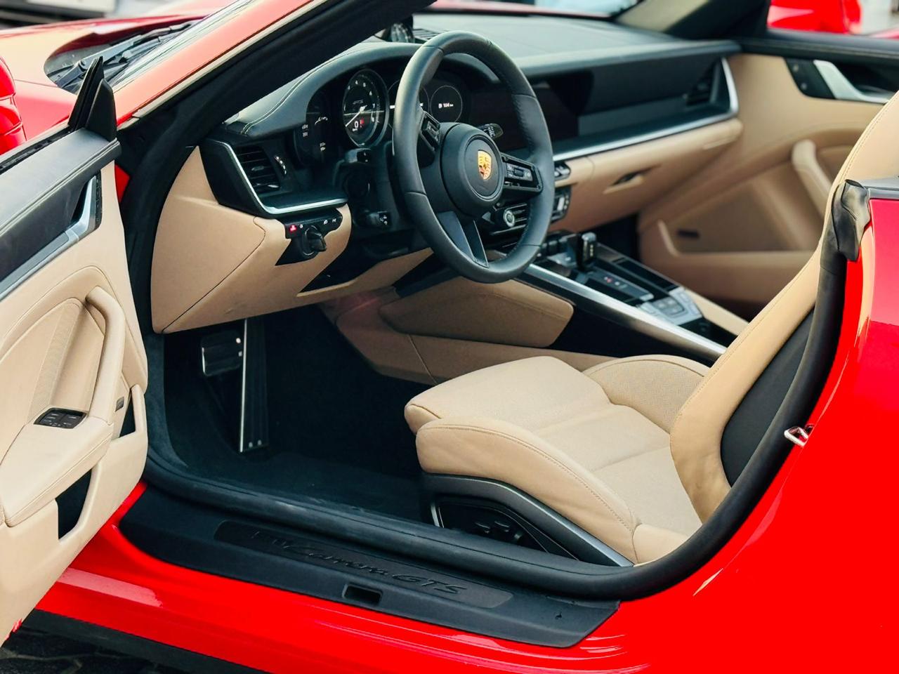 porsche 911 Carerrera GTS