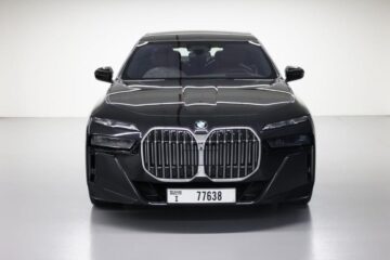 BMW 740i