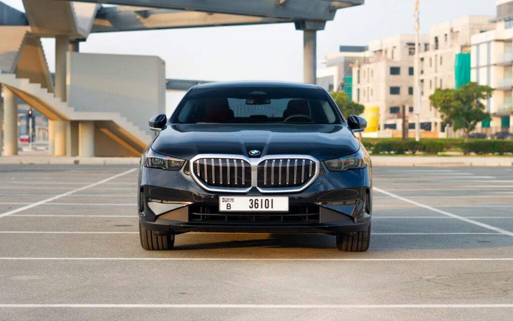 BMW 5 Series Black