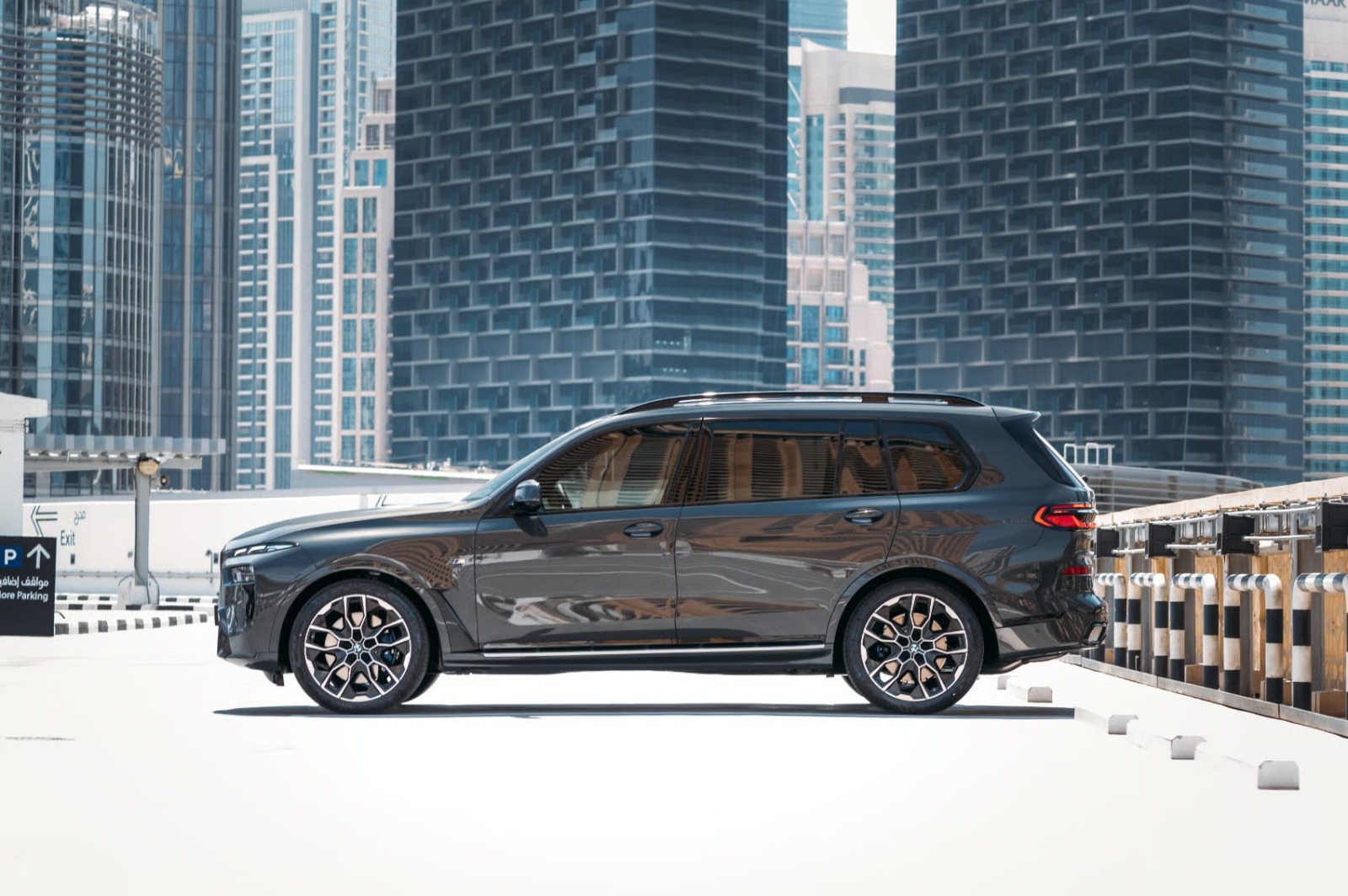 BMW X7 40i