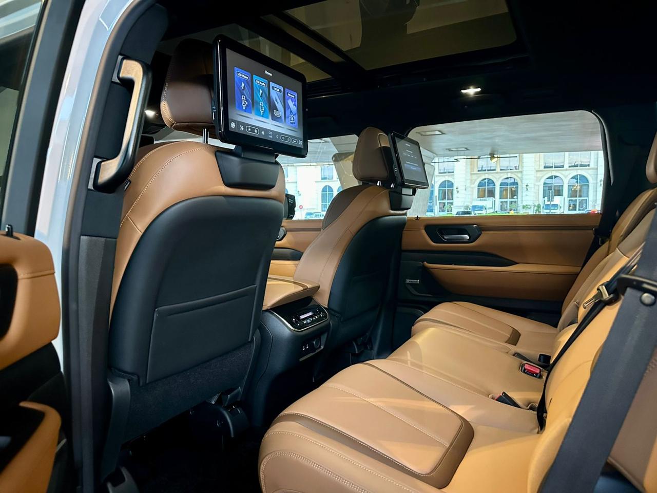 Nissan Patrol 2025 White