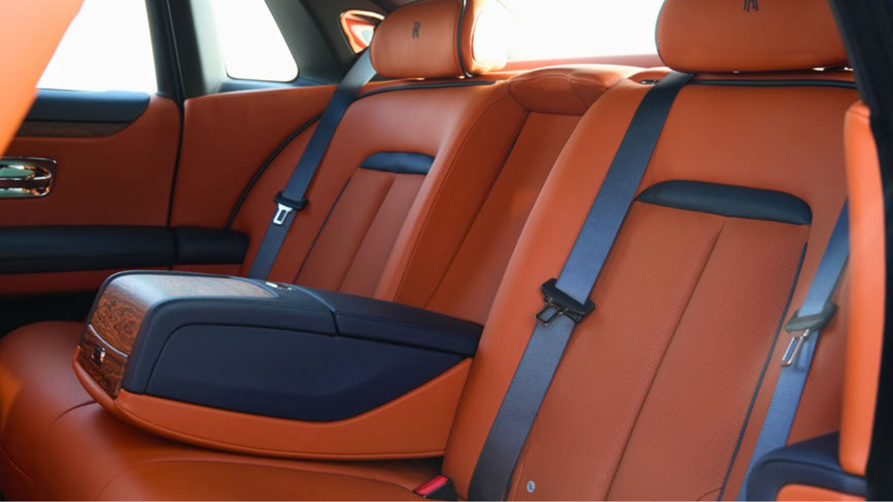 Rolls royce long ghost blue u