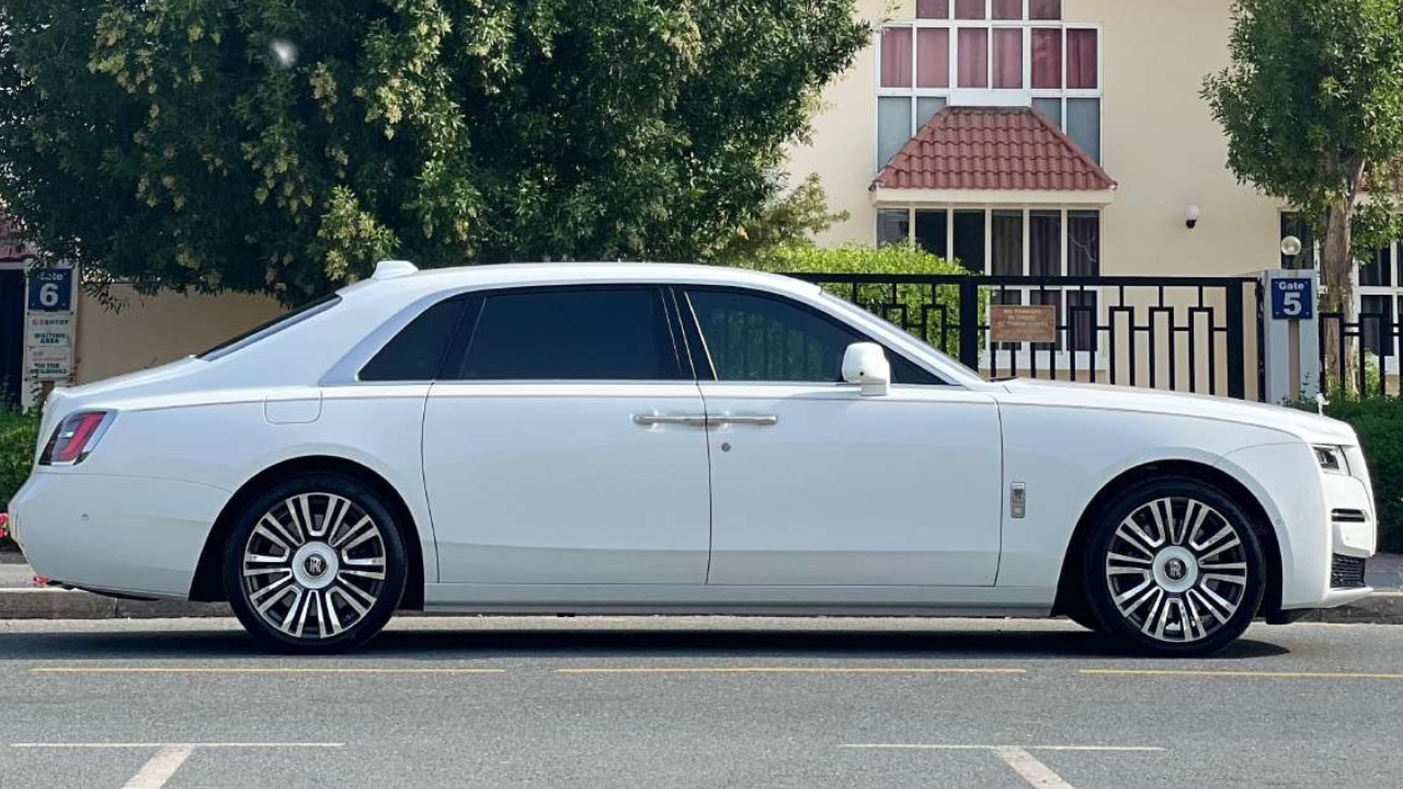 Rolls Royce Ghost Long White 2023