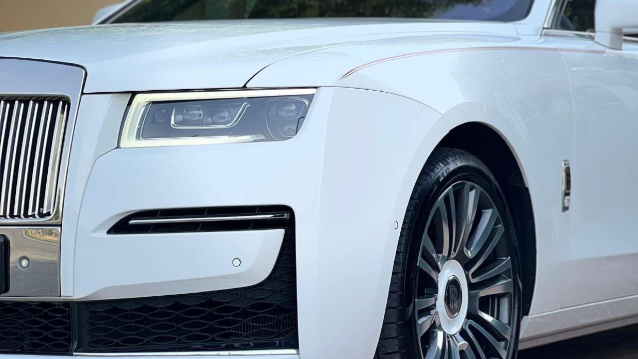 Rolls Royce Ghost Long White 2023
