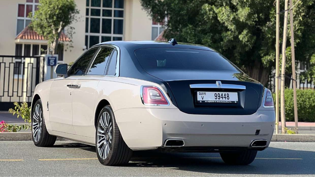 Rolls royce ghost Long Grey