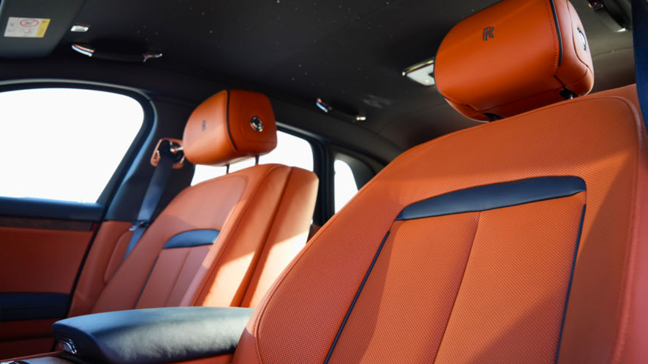 Rolls royce long ghost blue u