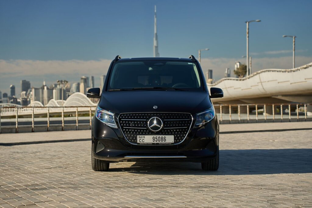 Mercedes v300
