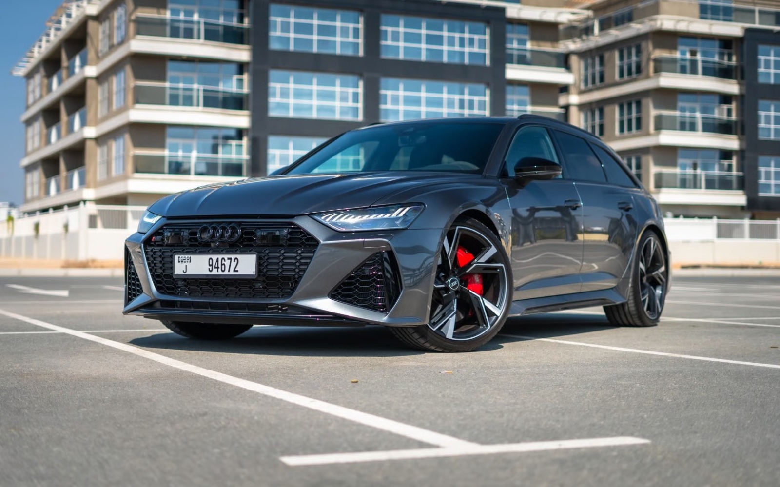 Audi RS6 (Grey)