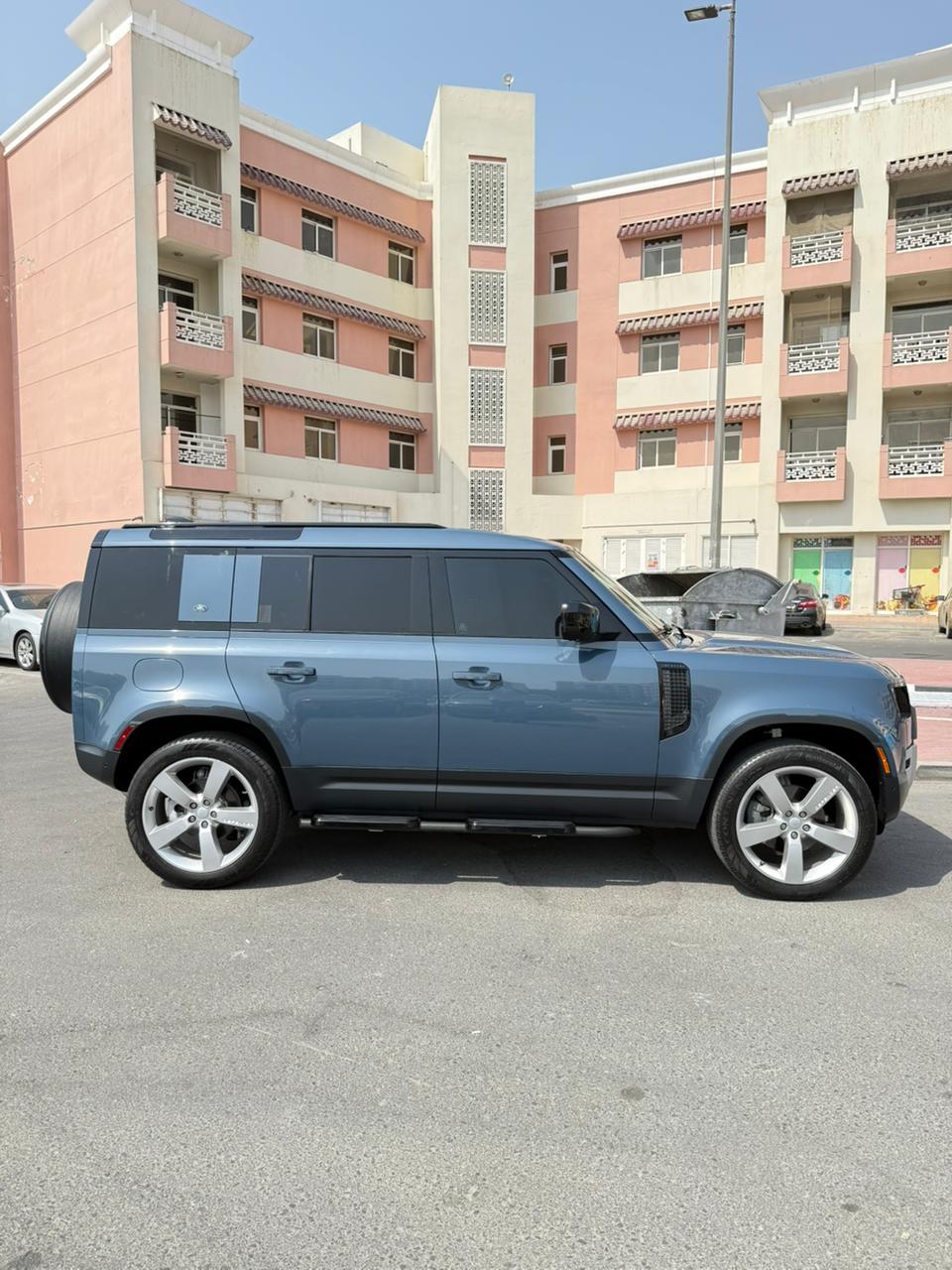 Land rover Defender Grey