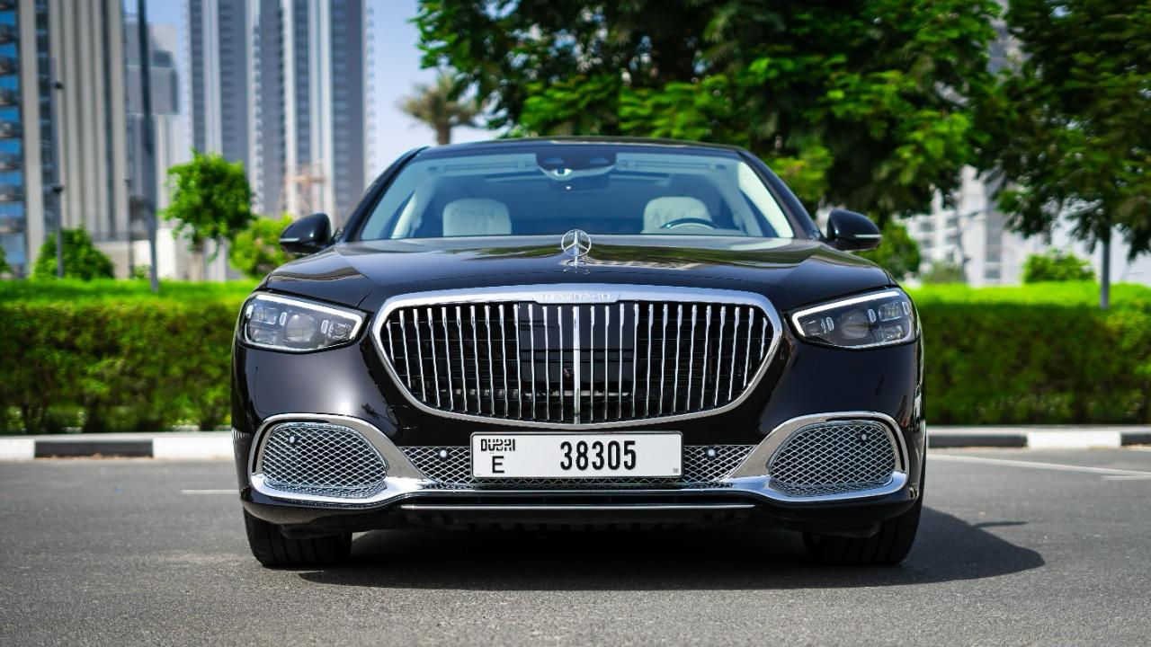 Mercedes Maybach S680 Black