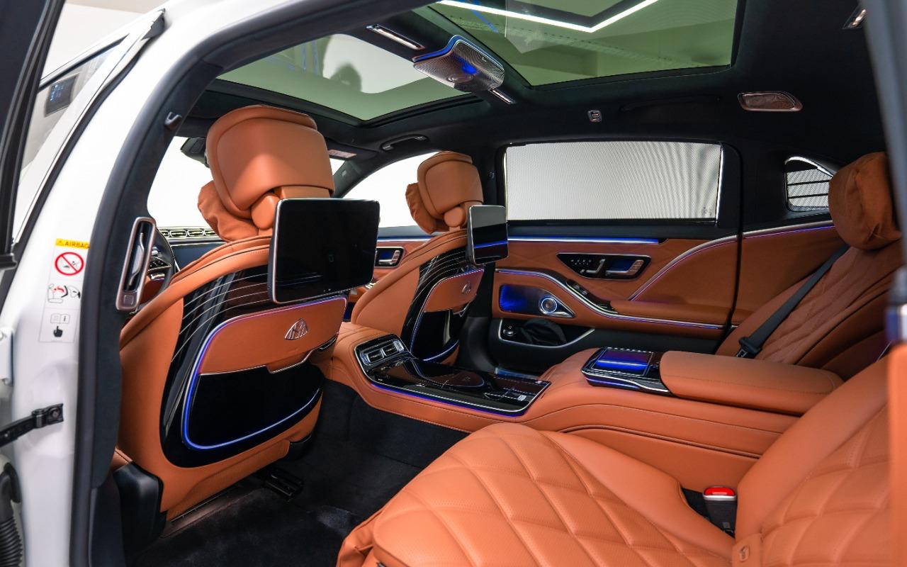 Mercedes Maybach S680 White