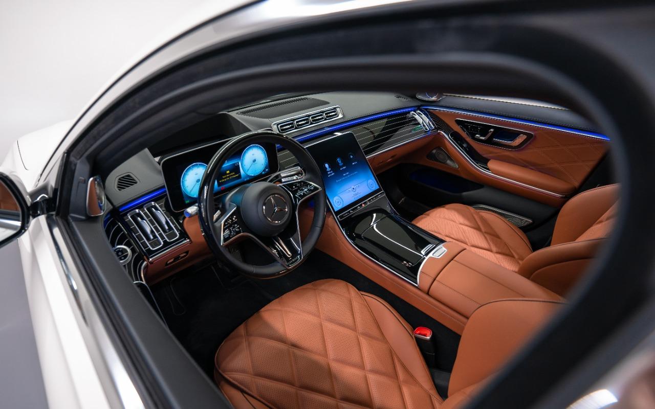 Mercedes Maybach S680 White