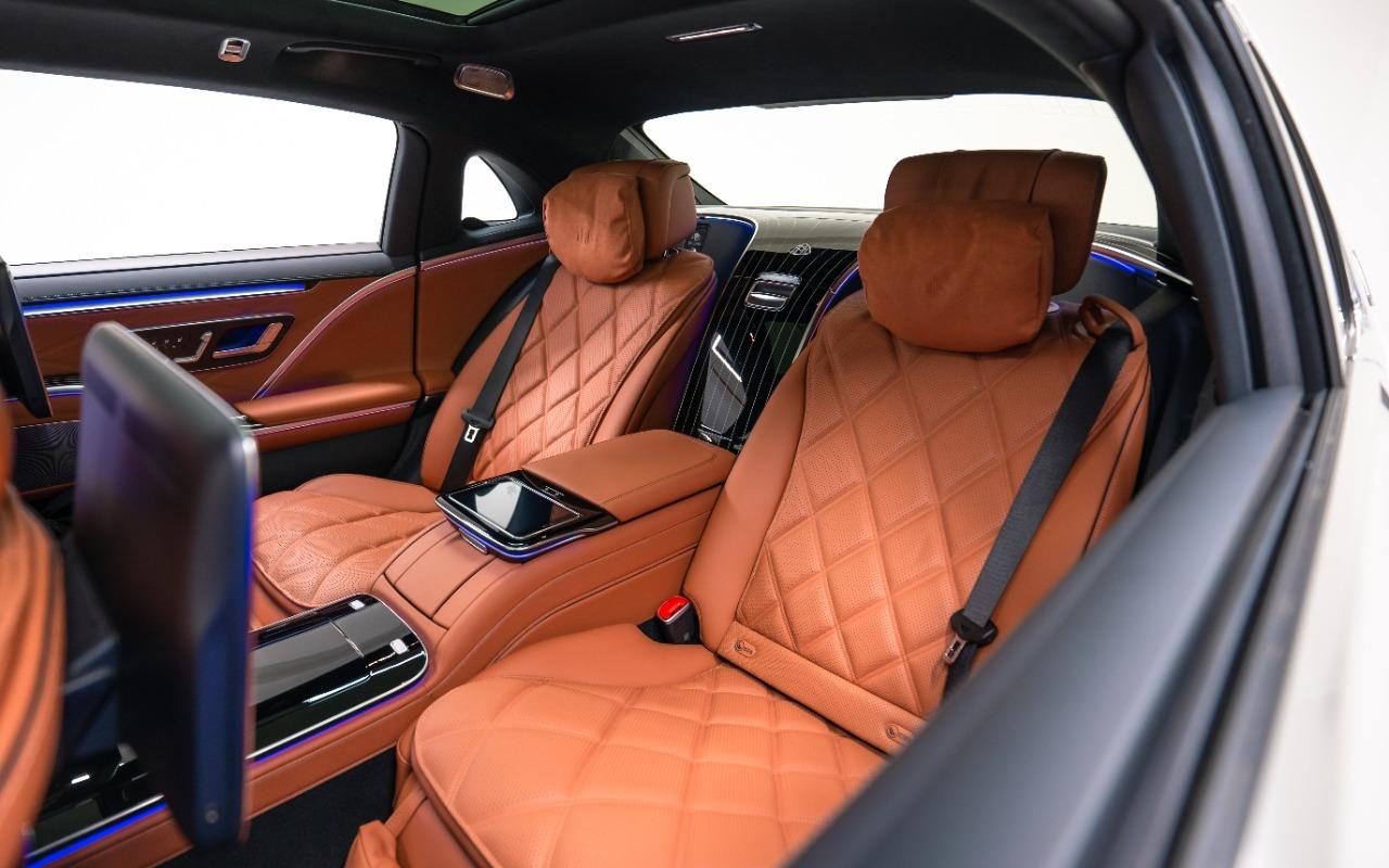 Mercedes Maybach S680 White