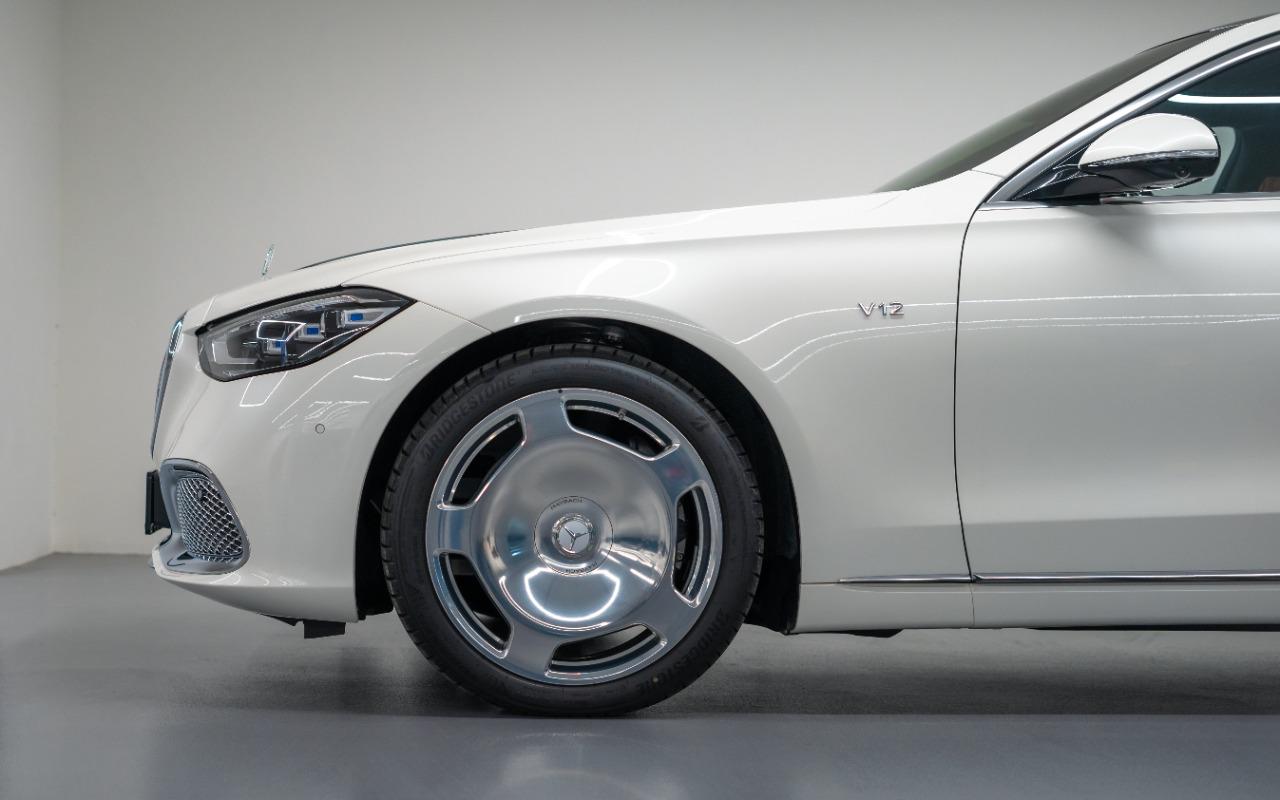 Mercedes Maybach S680 White