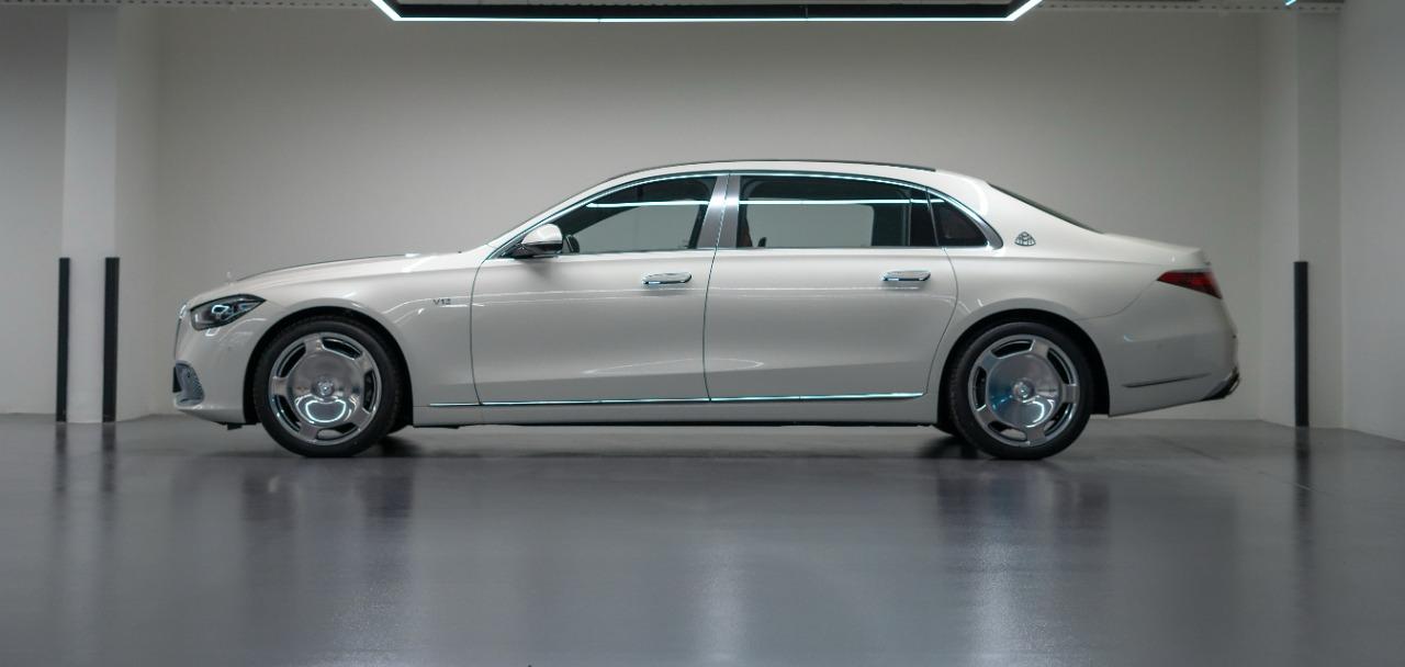Mercedes Maybach S680 White